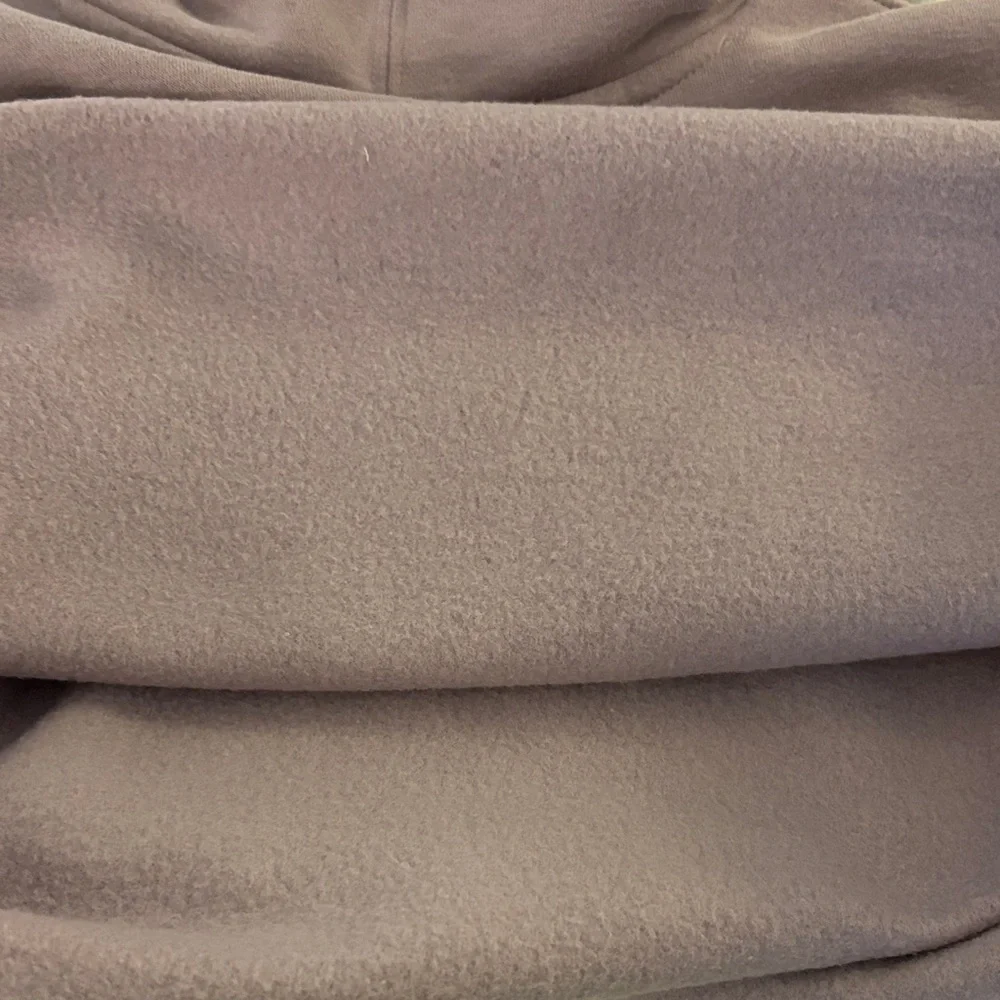 Harmony Balance Cropped Hoodie ~ Size Large ~ Lavender - Picture 10 of 11